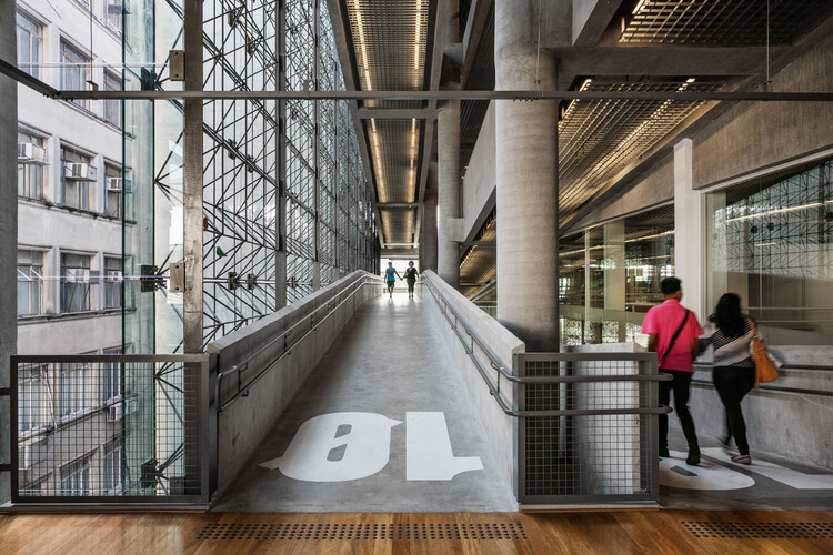 ARQ + TEC + PERSONAS CON DISCAPACIDAD – Dossier 2